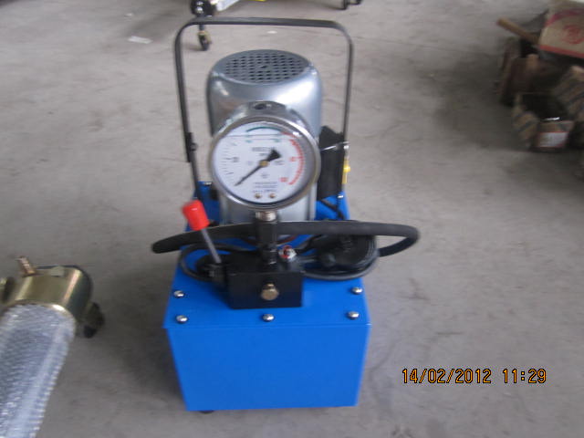China Pipe Bending Machine