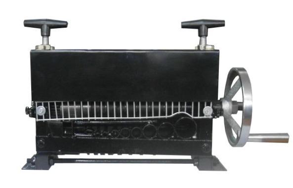 HAND SHAKING SCREW WIRE STRIPPING MACHINE