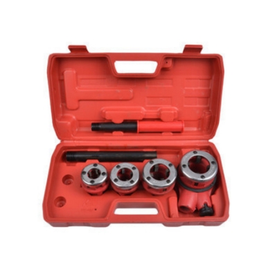 Ratchet pipe threading kit