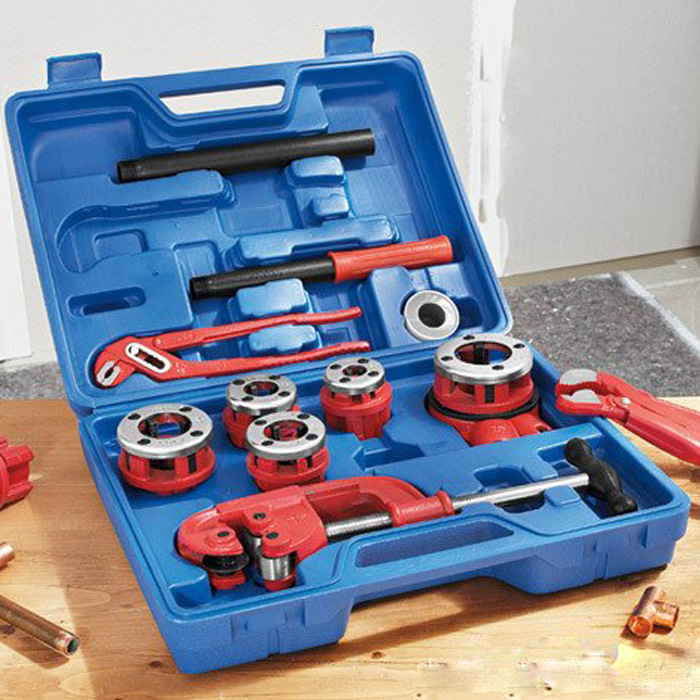 Pipe threader kits